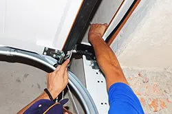 Metro Garage Door Repair Service Aurora, OR 503-389-6966 - repair-side